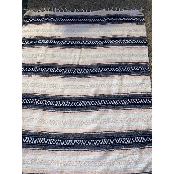 Mexican Blanket Pink, Grey and White, Falsa 50” X 63.5” JFR Made In Mexico - Picture 4 of 5